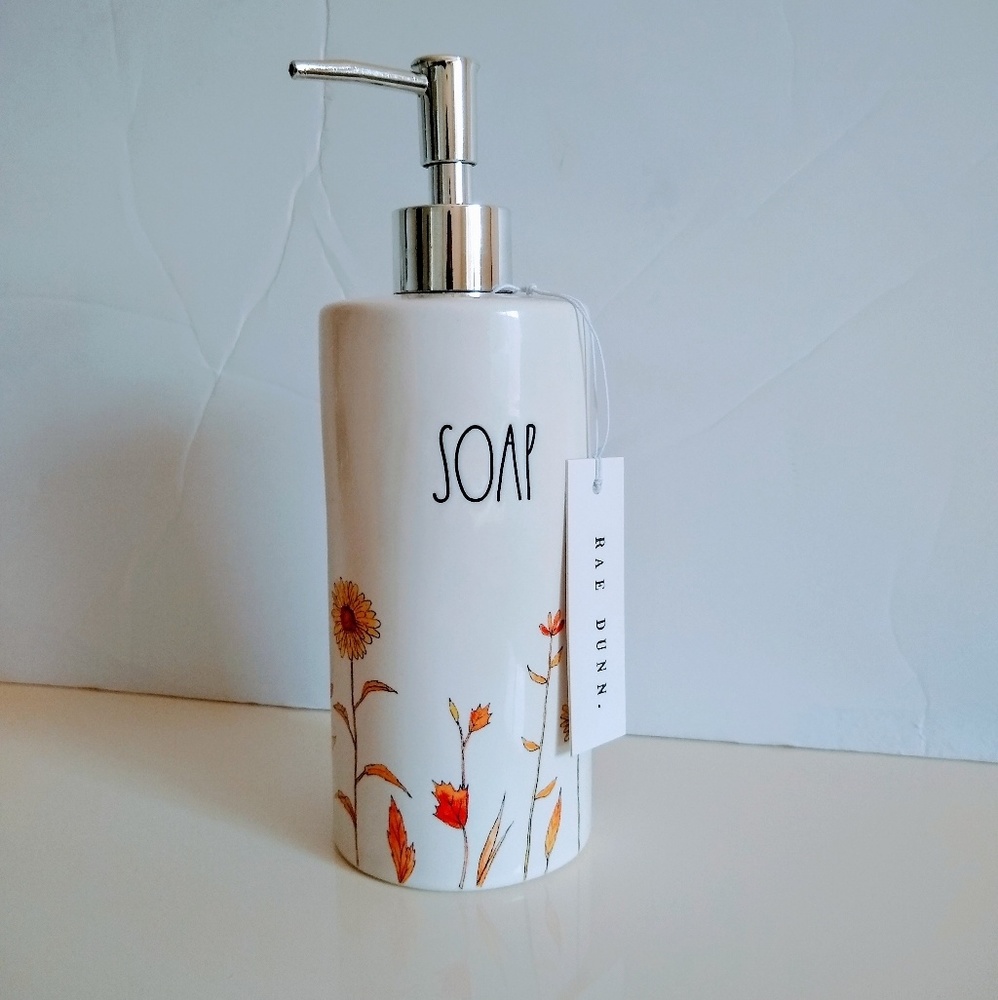 New Rae Dunn Soap Holder